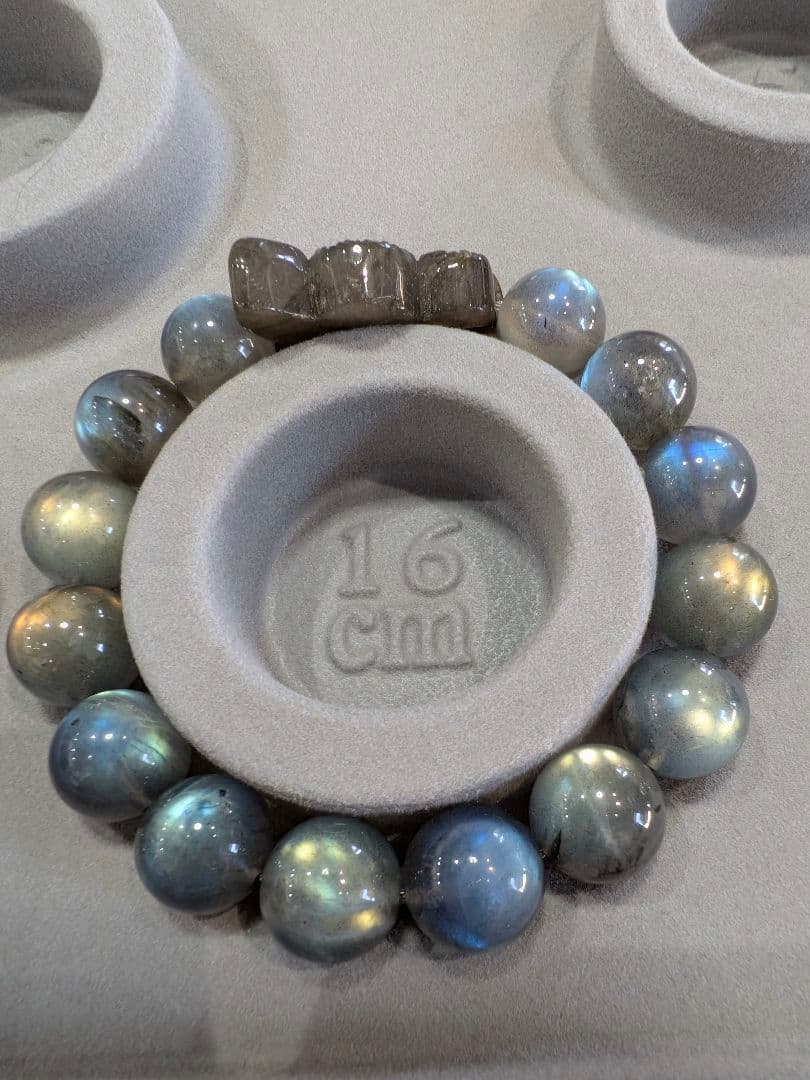 高品質天然ラブラドライト、蛇型ラブラドライトルース付きブレスレット！