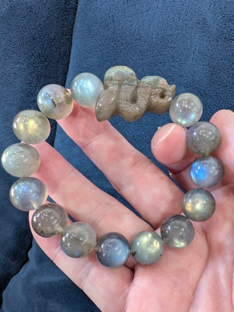 高品質天然ラブラドライト、蛇型ラブラドライトルース付きブレスレット！