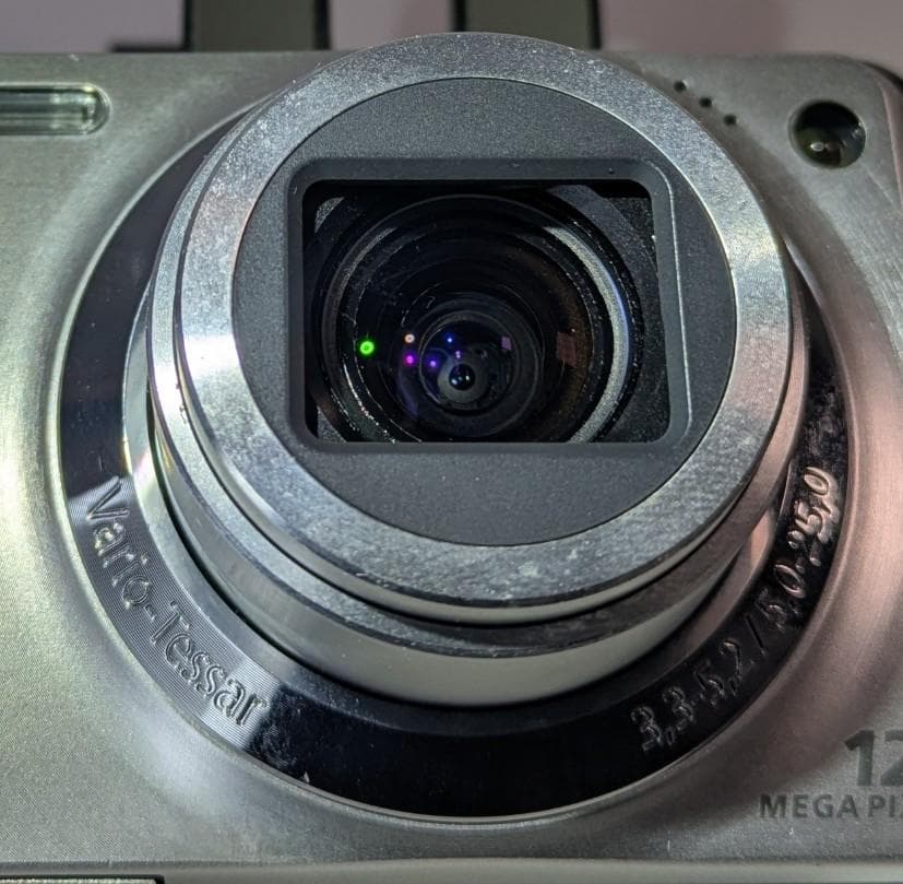 美品 Sony Cyber-shot DSC-W270 コンパクトデジタルカメラ