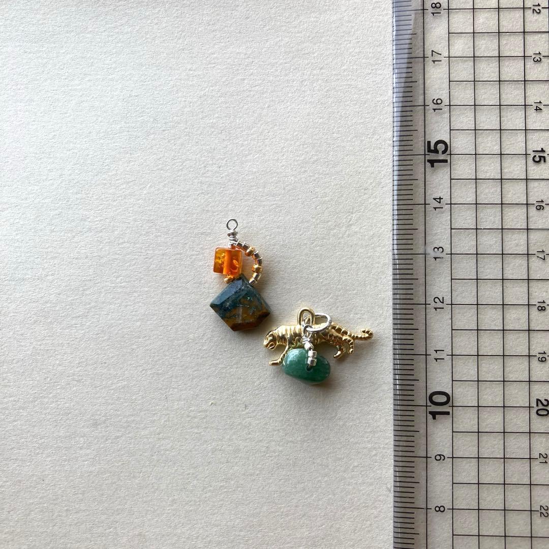 no.003 虎と琥珀と翡翠のtreasure box