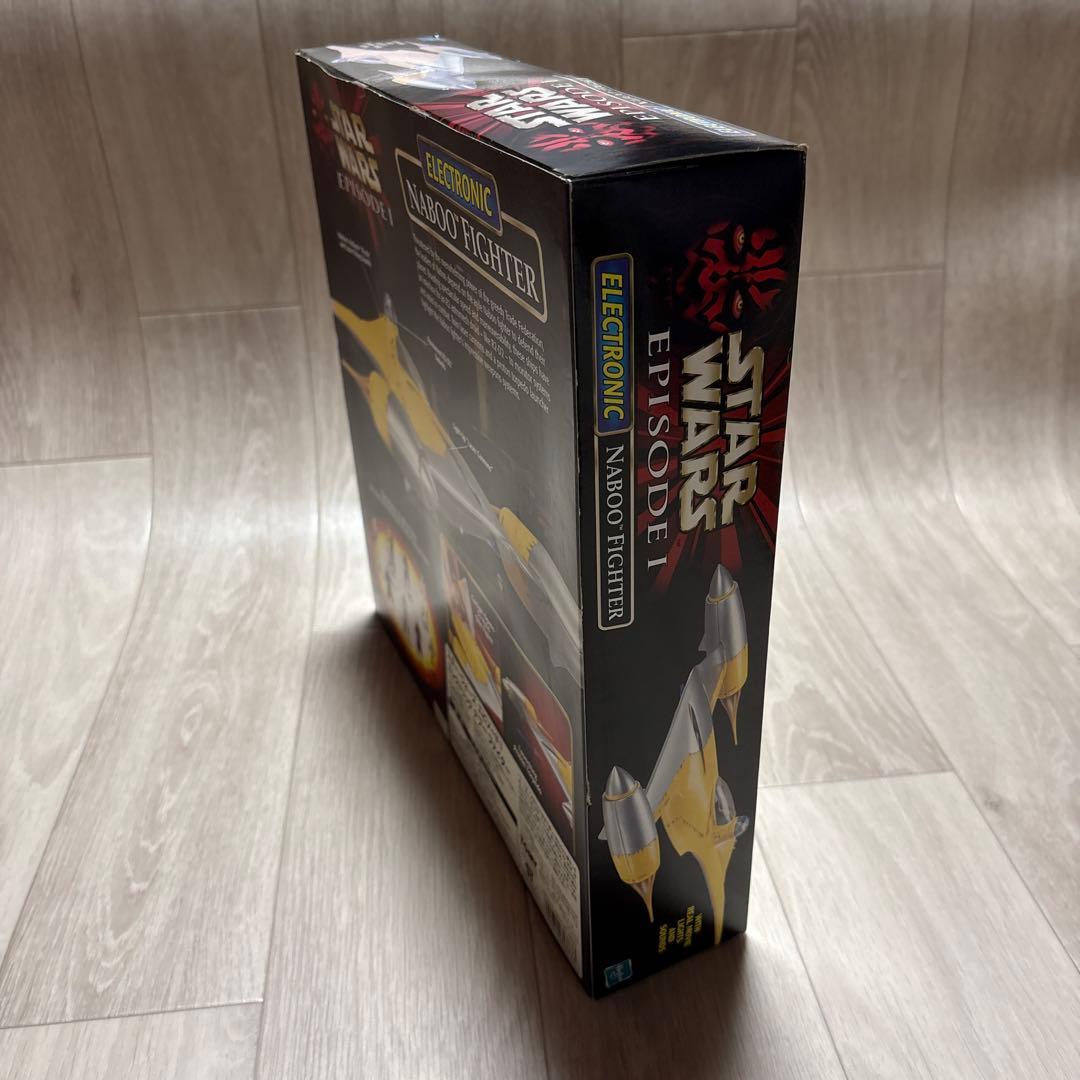 【未開封品】スターウォーズ　ナブー ファイター