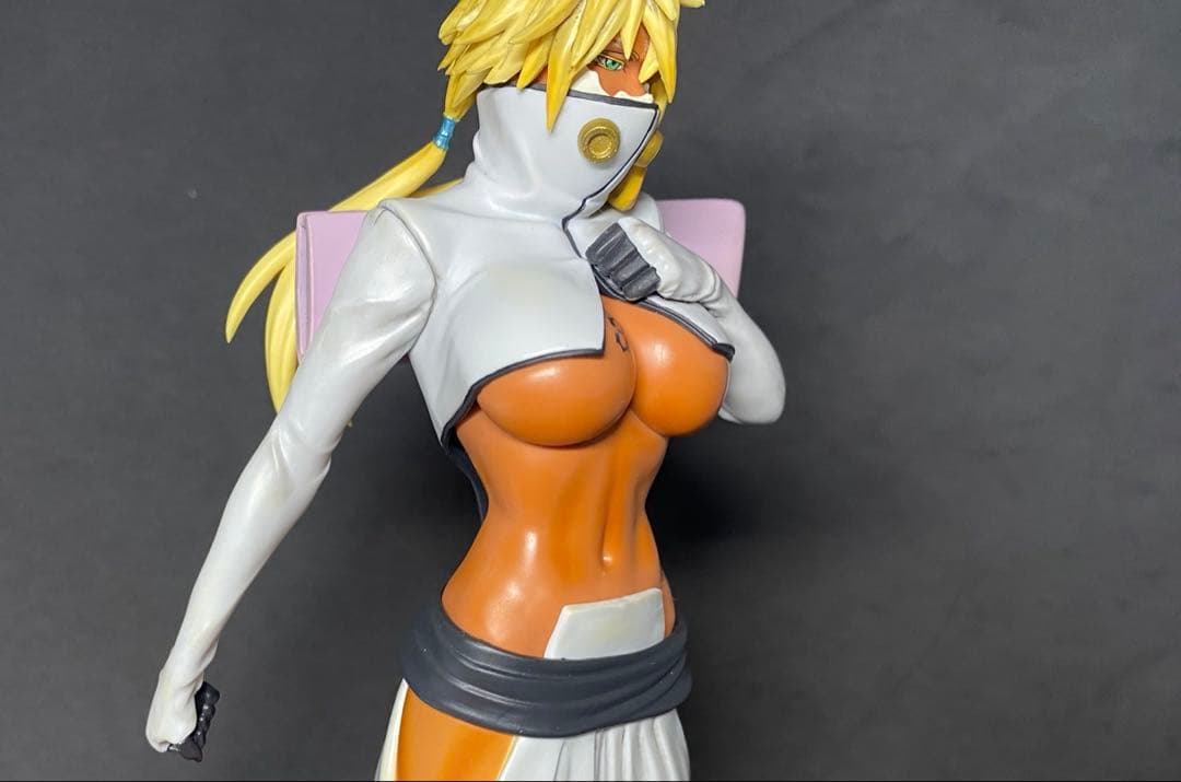 BLEACH　グリッター&グラマラス ティア・ハリベル　フィギュア リペイント