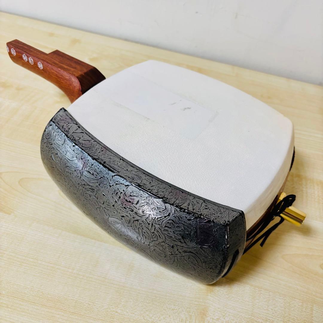 津軽三味線　本体のみ　破れなし　和楽器　弦楽器　民謡　細密細工　三味線　送料込み