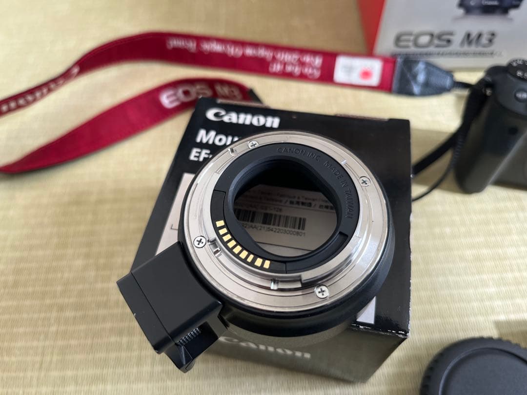 Canon EOS M3 ダブルレンズキット EVF EF-EOS M