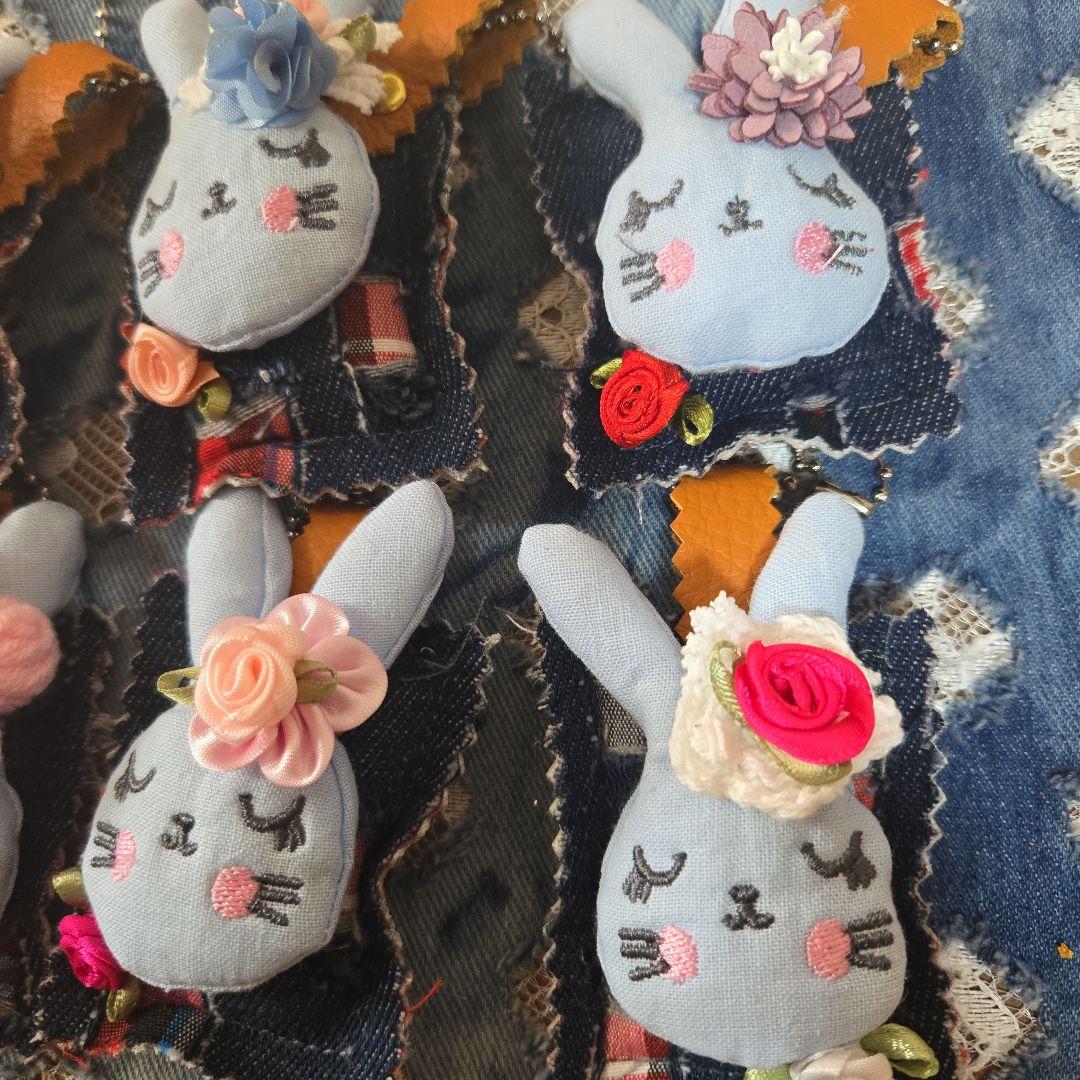 いちごパフェ☆様✨専用ハンドメイドぷっくりうさぎチェーンホルダー