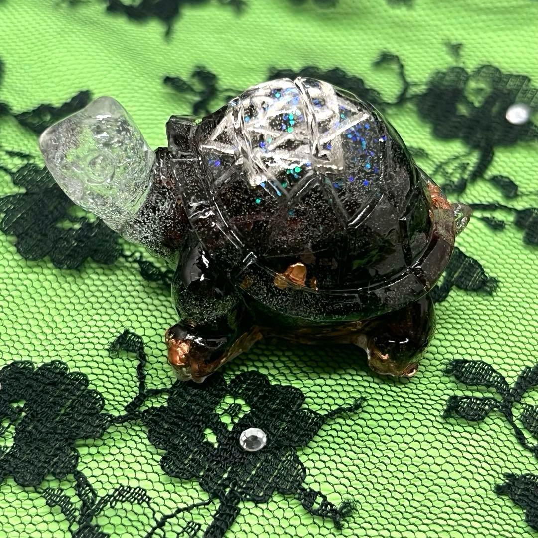 亀さんオルゴナイト【ガーネット】