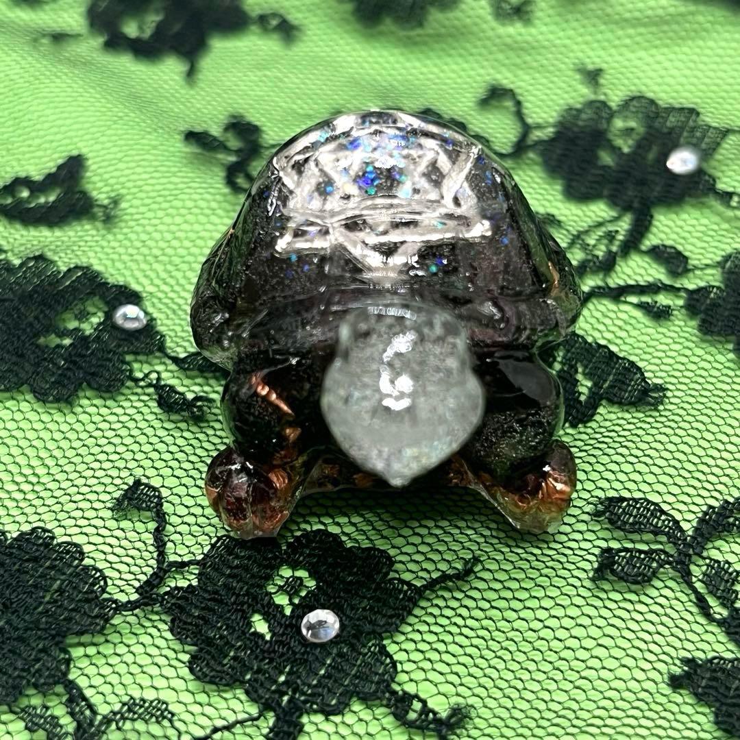 亀さんオルゴナイト【ガーネット】