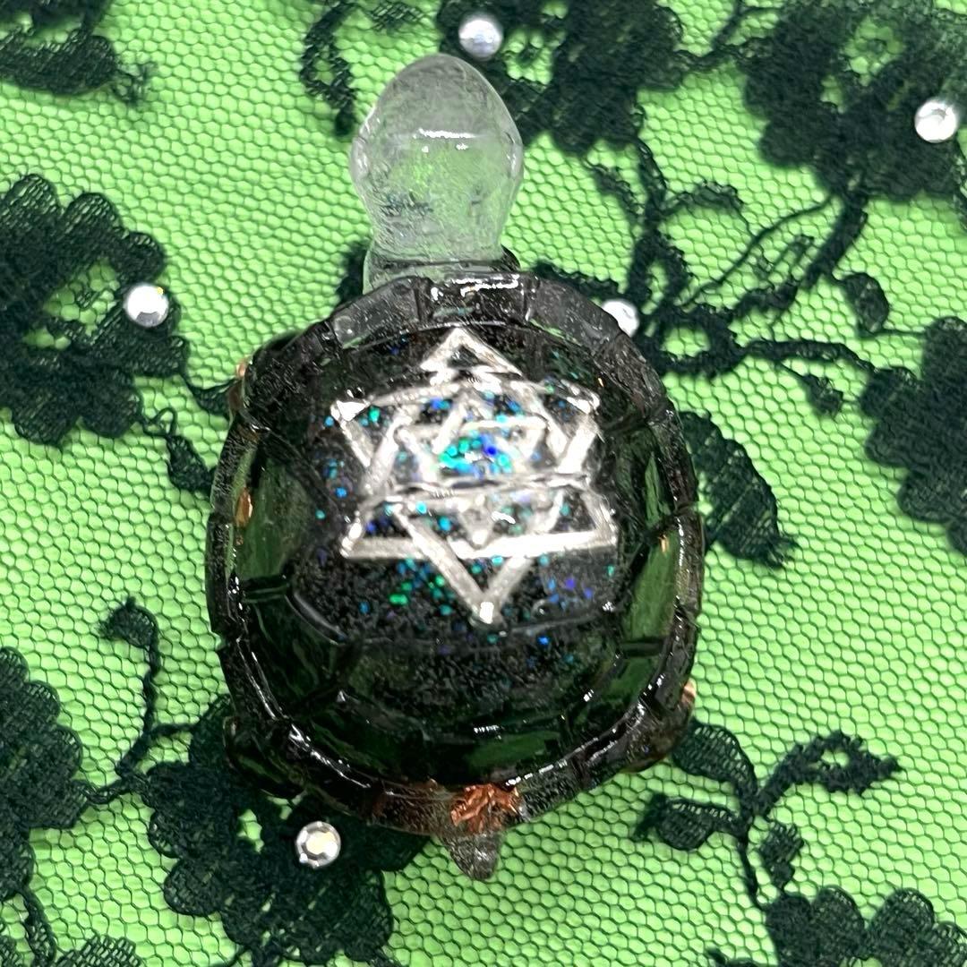 亀さんオルゴナイト【ガーネット】