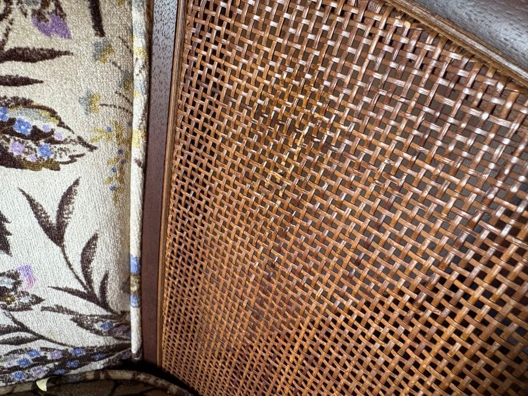 マルニ 花柄クッションの2人掛けソファ maruni