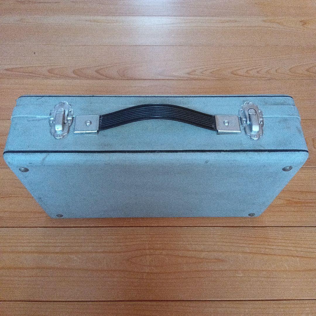 じ*ん様 Windsor クラリネット B♭本体 木製 　ケース付き