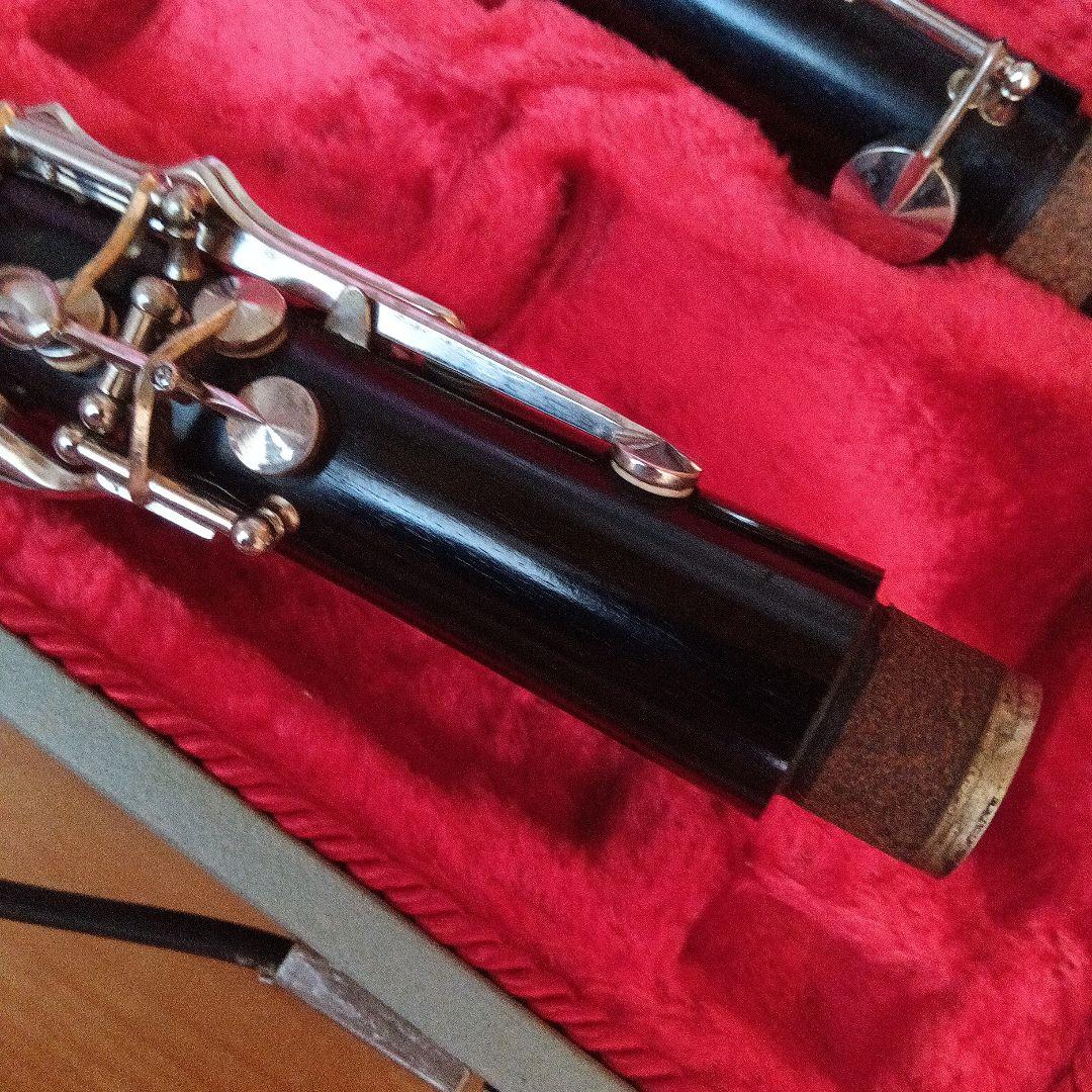じ*ん様 Windsor クラリネット B♭本体 木製 　ケース付き