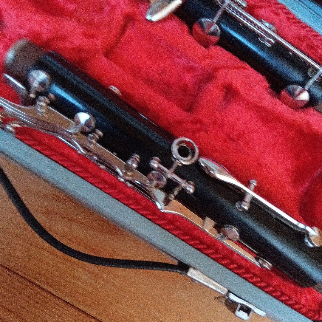 じ*ん様 Windsor クラリネット B♭本体 木製 　ケース付き