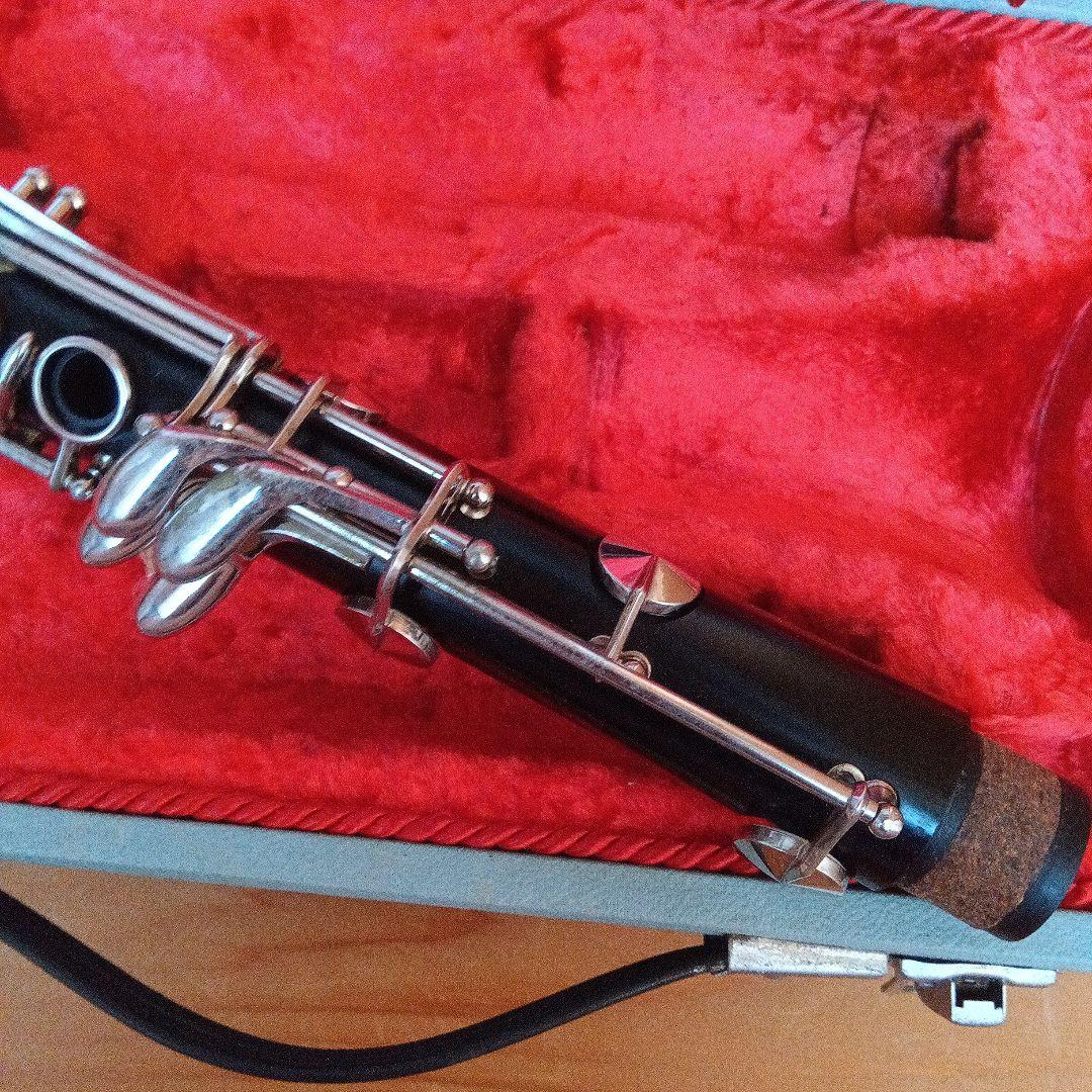 じ*ん様 Windsor クラリネット B♭本体 木製 　ケース付き