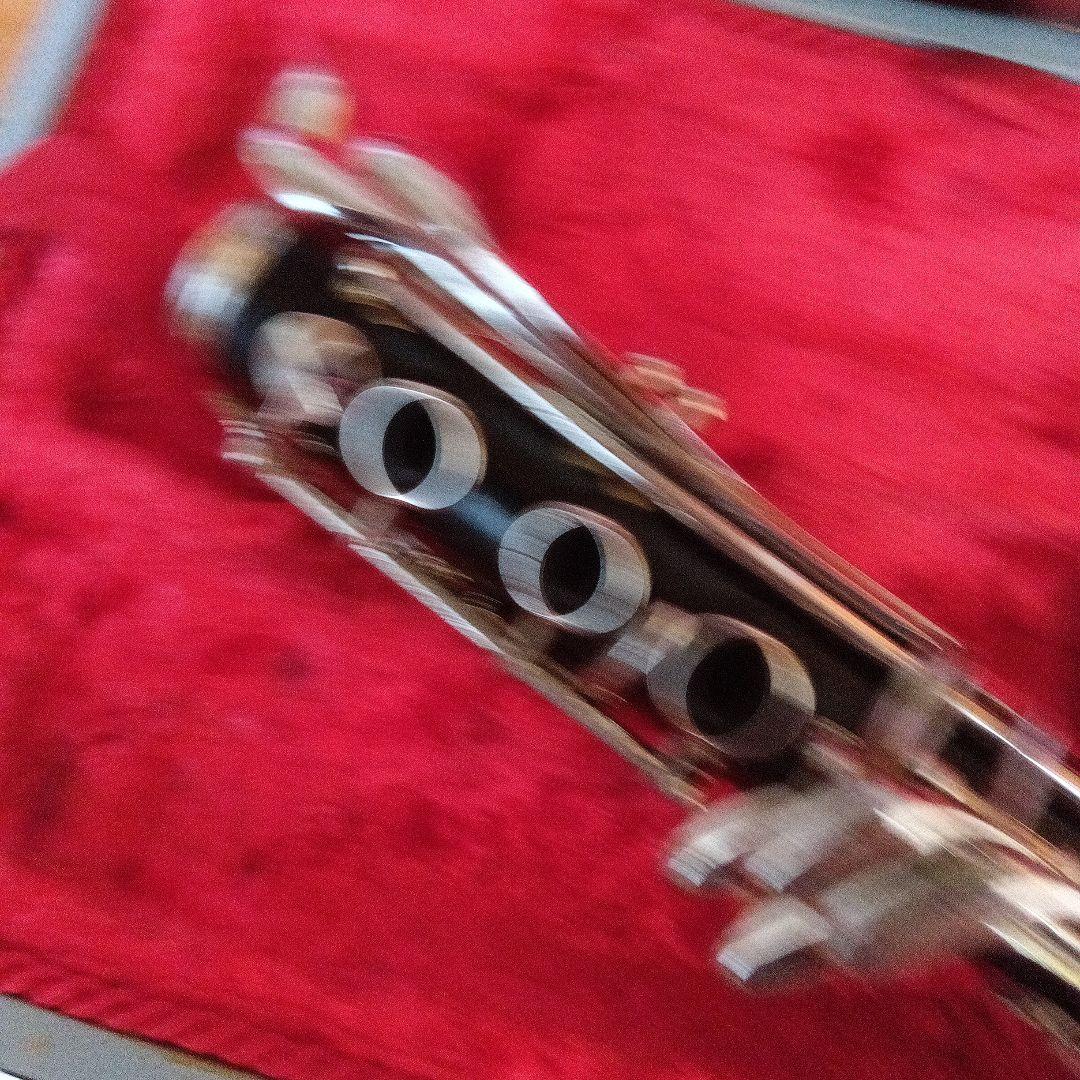 じ*ん様 Windsor クラリネット B♭本体 木製 　ケース付き