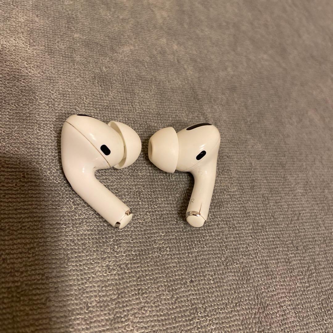 AirPods Pro 2本体 ホワイト 充電ケース付き