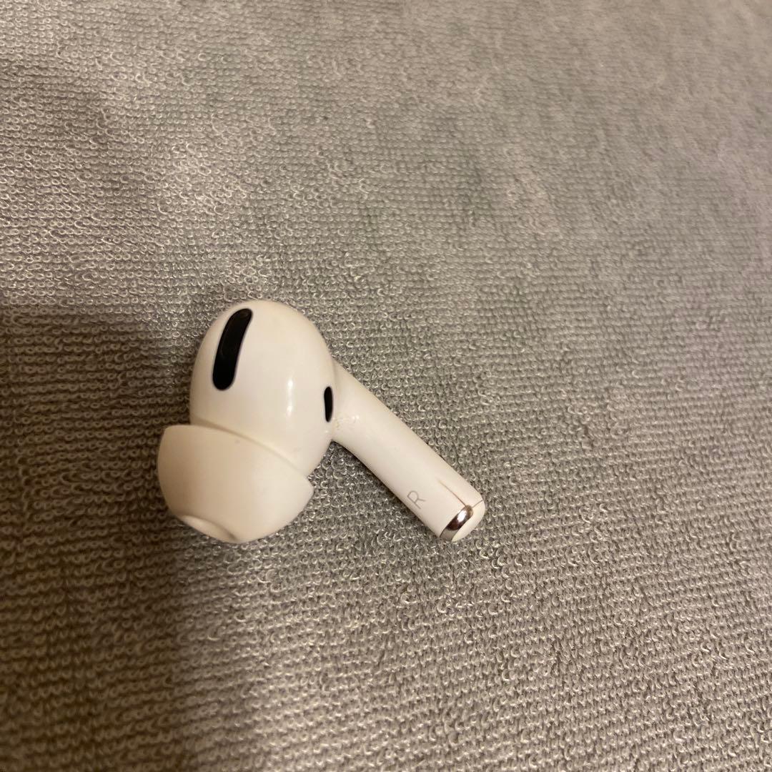 AirPods Pro 2本体 ホワイト 充電ケース付き