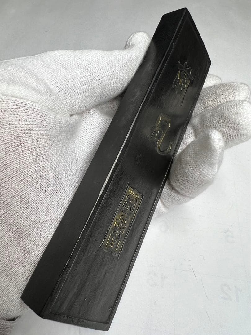 名店大型稀少高級油煙銘墨　蘭風68g 上級者書画古墨
