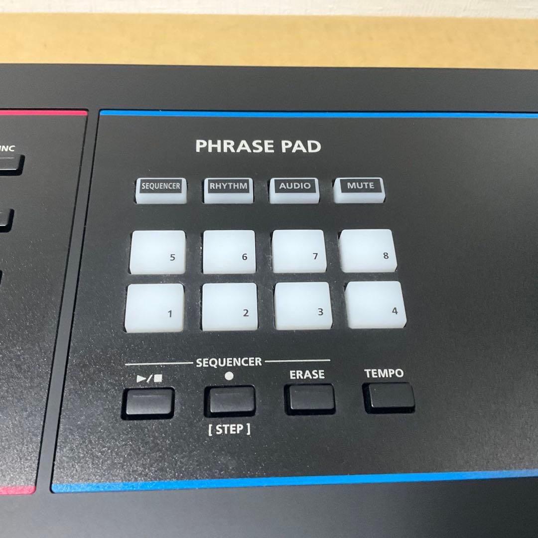 鍵盤楽器 Roland JUNO-D6