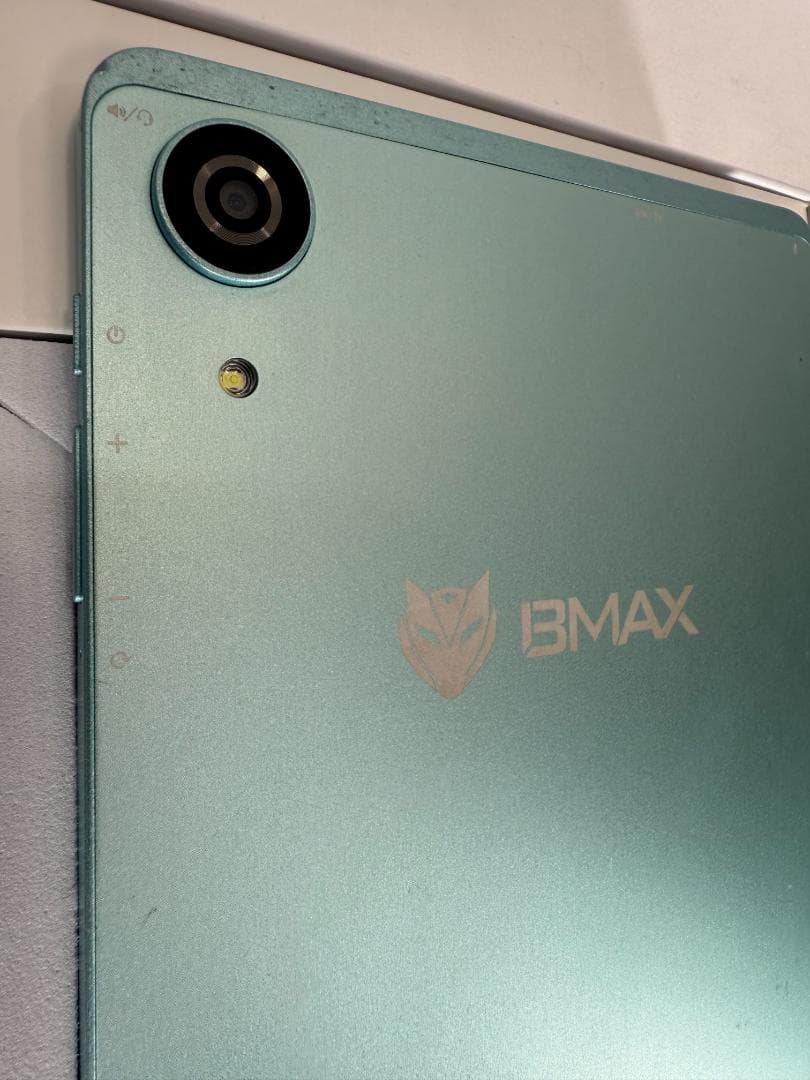 ✨最新版8インチタブレット✨ BMAX♡I8 Plus 付属品完備 動作確認済み