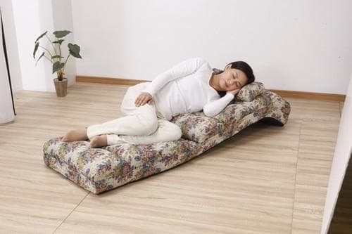 □NEWふかふかリラックスチェアDX 肘あり ゴブラン花柄　座椅子