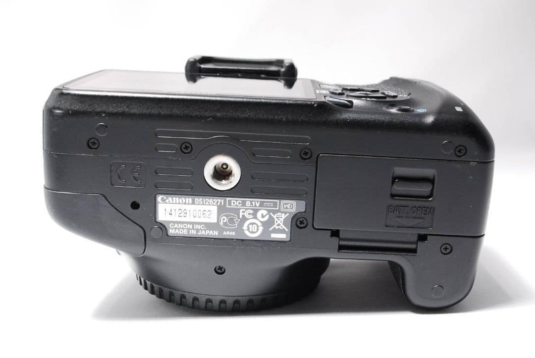 【決算セール】すぐ使える Canon Kiss X4☆一眼レフ☆美品 初心者