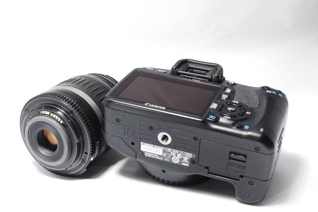 【決算セール】すぐ使える Canon Kiss X4☆一眼レフ☆美品 初心者