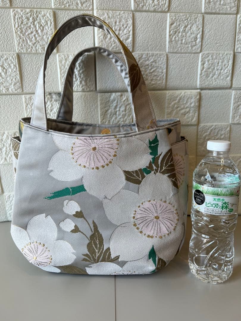 【正絹　チューリップバッグS】高級　人形師辻村ジュサブロー　上代49万の帯ラスト