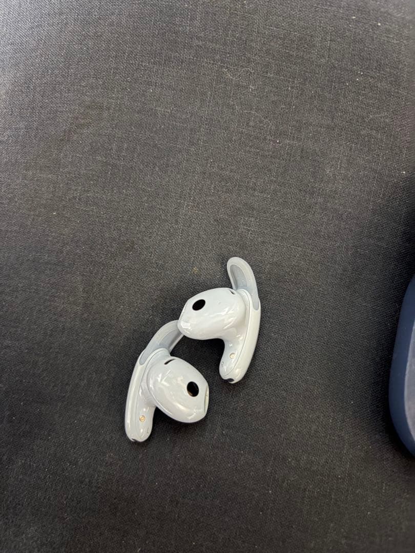 ANKER ホワイト ワイヤレスイヤホン