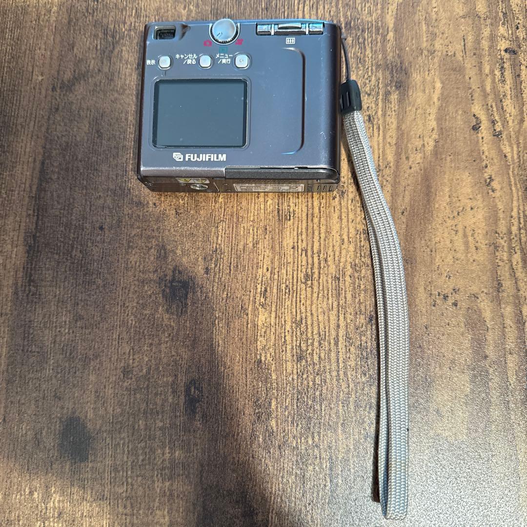 デジタルカメラ FUJIFILM finepix 4500