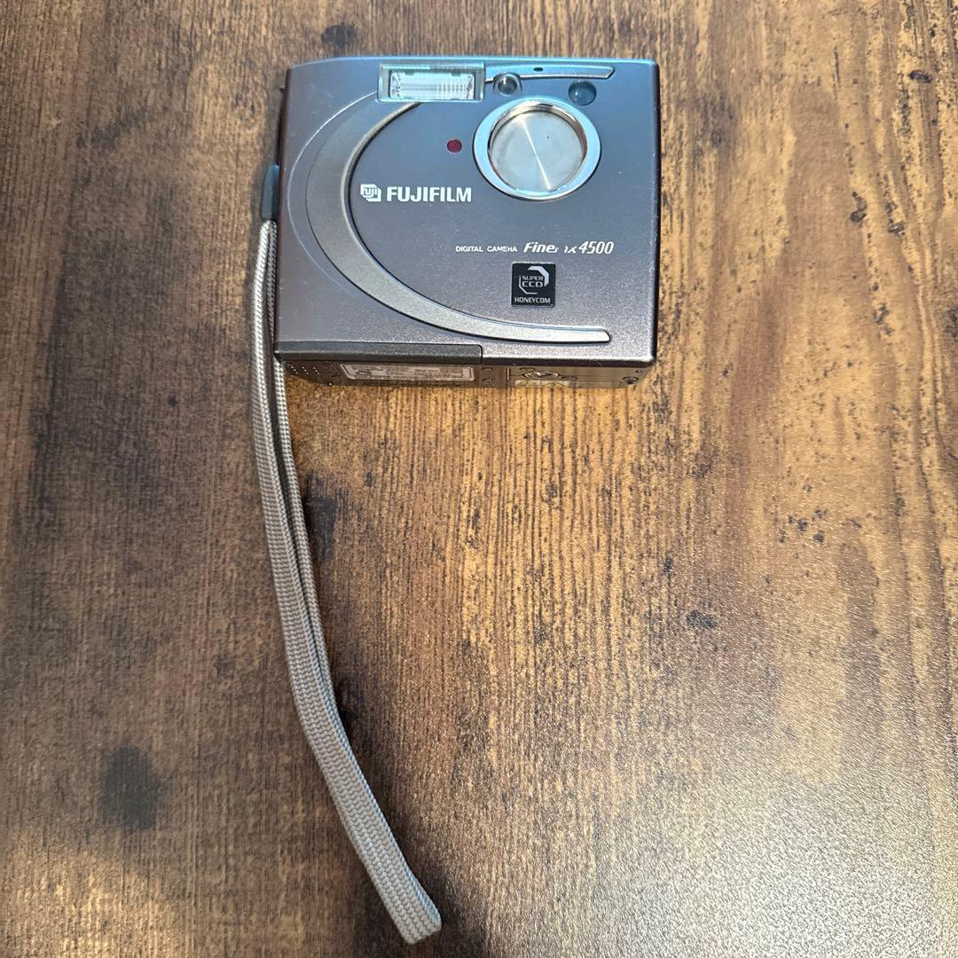 デジタルカメラ FUJIFILM finepix 4500