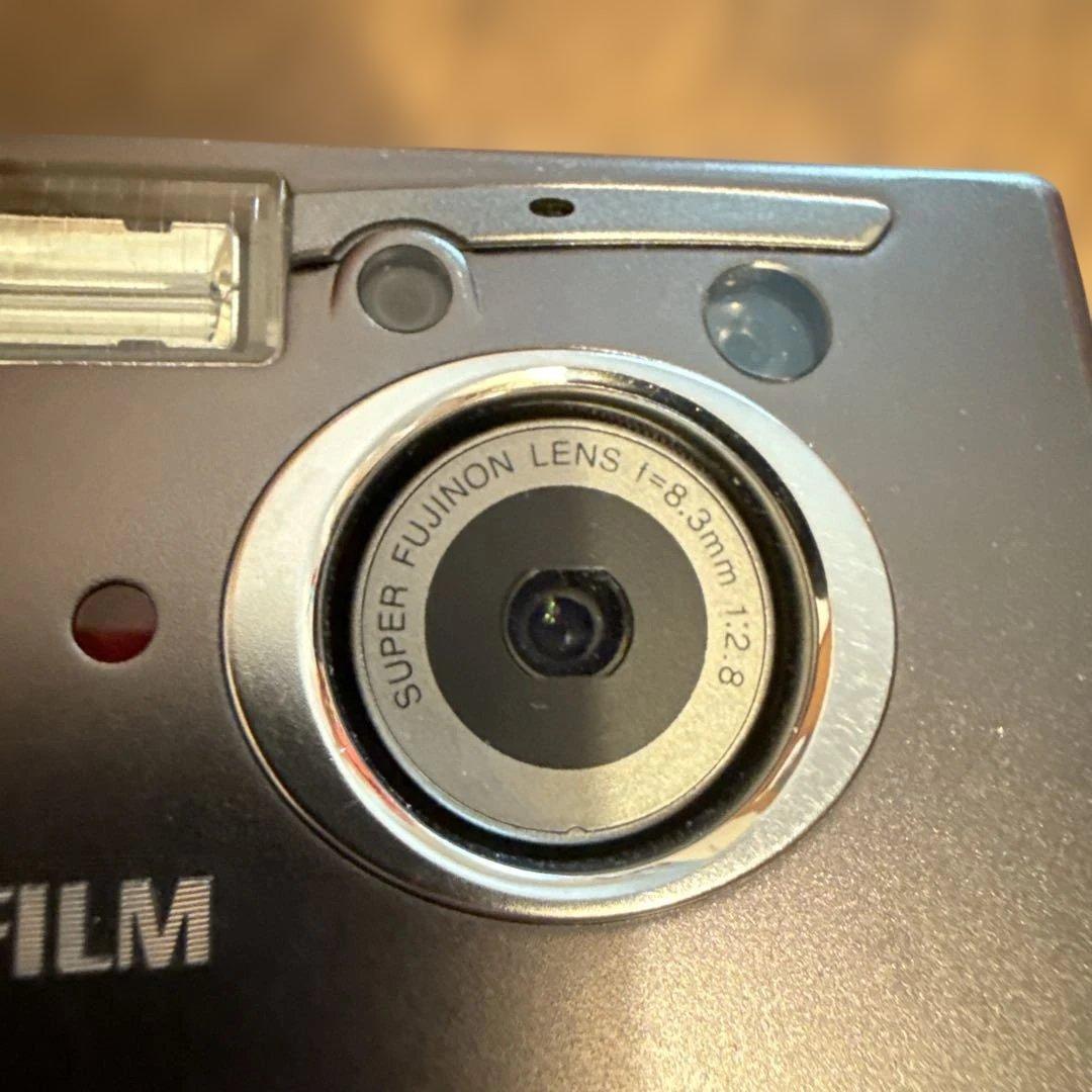 デジタルカメラ FUJIFILM finepix 4500