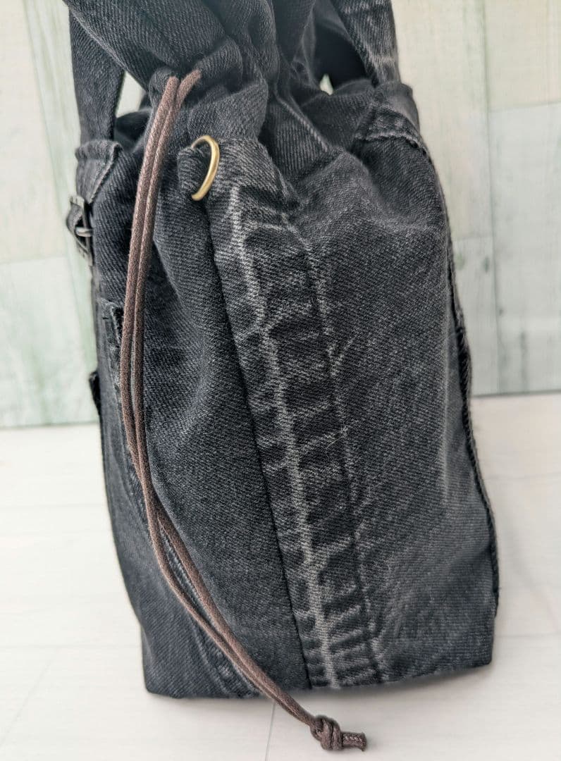 デニムリメイク　巾着トートバッグ　＊オーバーオール＊