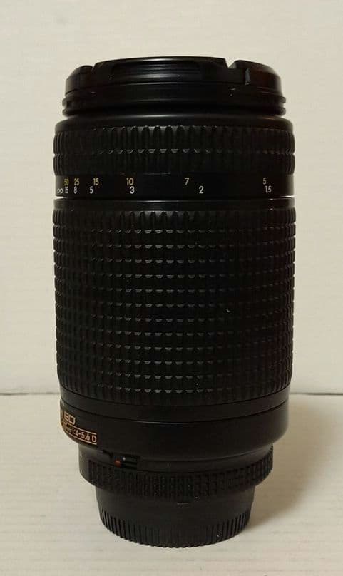 ニコン　レンズ　ED　AF　NIKKOR　70-300mm　1:4-5.6D