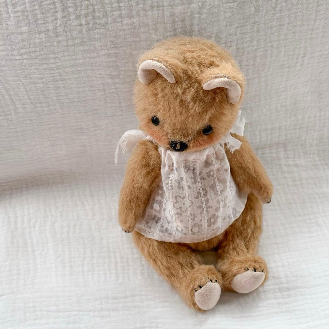甘かわいい熊ちゃん アーティストベア 海外作家様 ハンドメイド テディベア