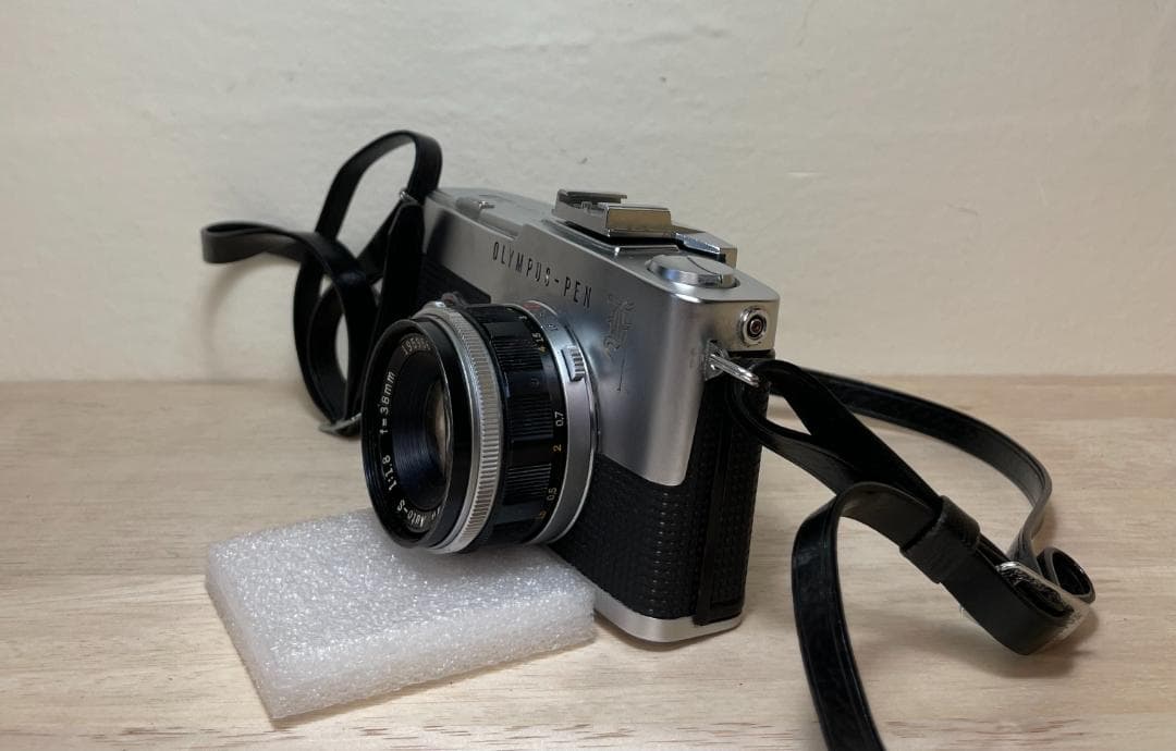 OLYMPUS PEN-F 1:1.8 f=38ｍｍ オリンパス フィルムカメラ