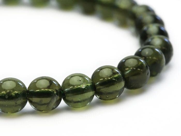 5.5mmモルダバイトガラス質隕石ブレスレット　鑑定書付