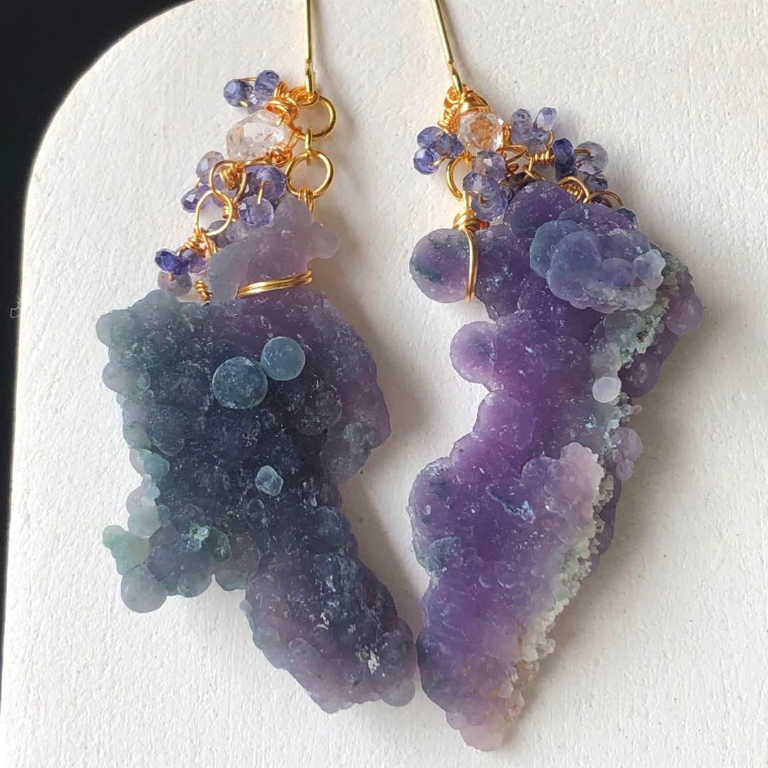 天然石♡超大粒♡ぽこぽこシルキーグレープアゲート×アイオライトのピアス14kgf
