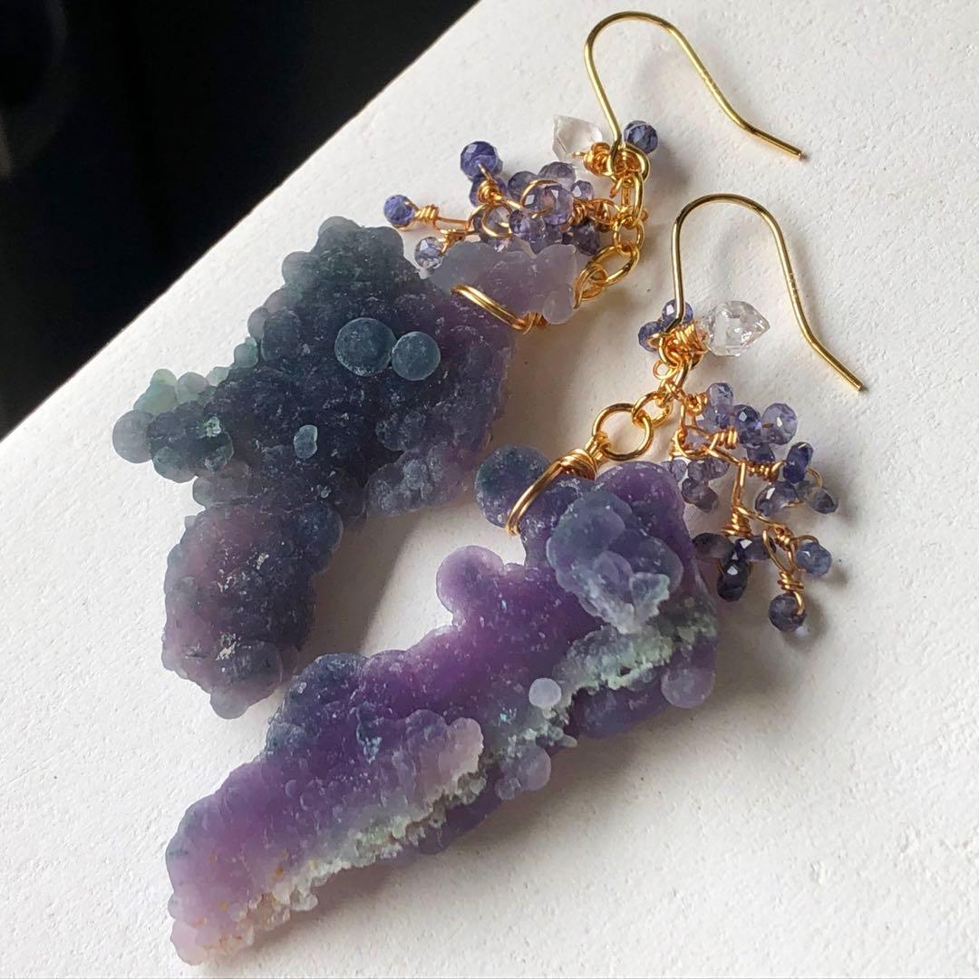 天然石♡超大粒♡ぽこぽこシルキーグレープアゲート×アイオライトのピアス14kgf