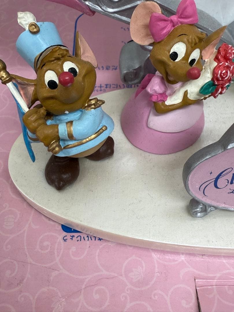 【送料込み】ディズニーランド　シンデレラブレーション　写真立て　フォトフレーム