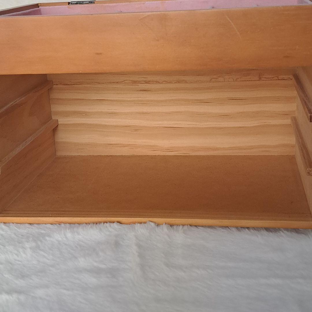 希少　ハローキティ　木製　3段　ジュエリーBOX　収納ケース　アクセサリーケース