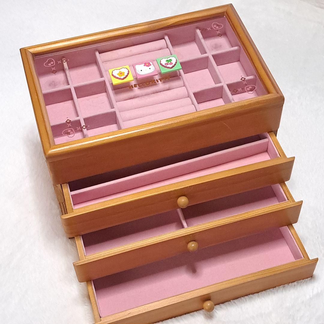 希少　ハローキティ　木製　3段　ジュエリーBOX　収納ケース　アクセサリーケース