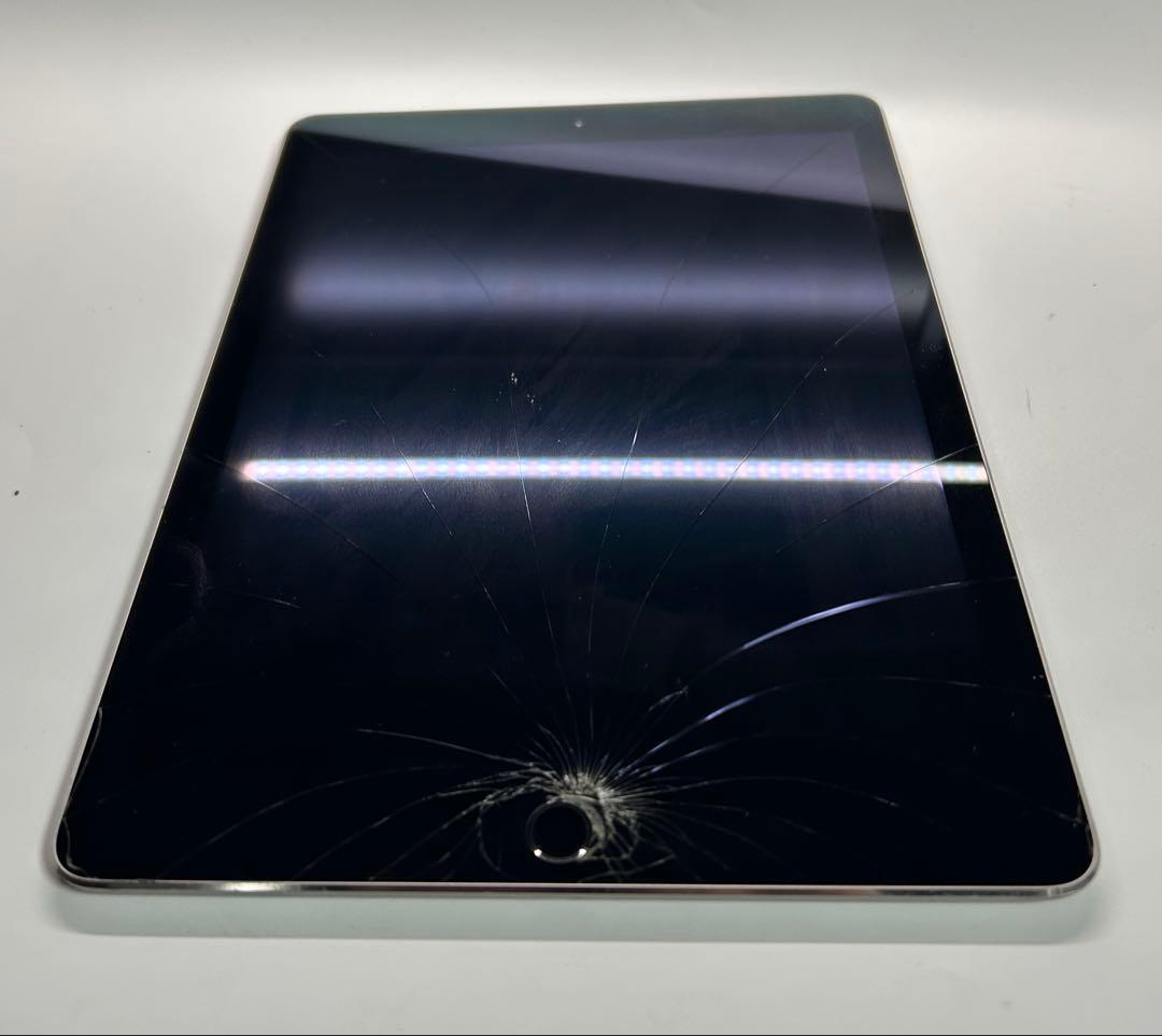 Apple iPad Air 第2世代 16GB スペースグレイ