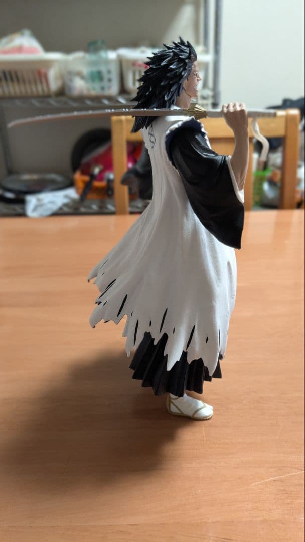 m*i様 箱無し一番くじ　BLEACH 更木剣八　ラストワン　フィギュア