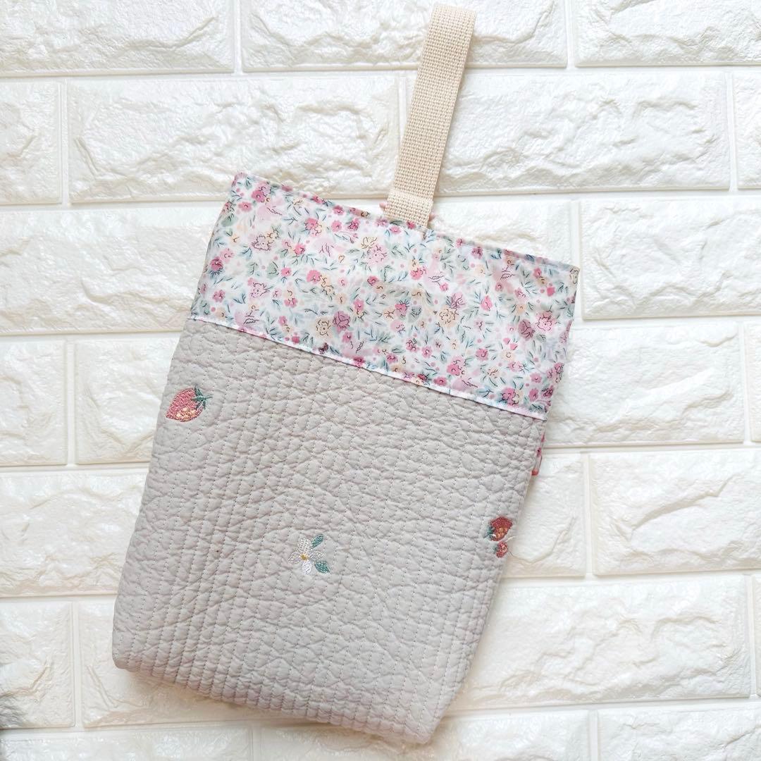 ハンドメイド　リバティ　花柄　女の子　レッスンバッグ　ヌビ　入園入学　上靴入れ