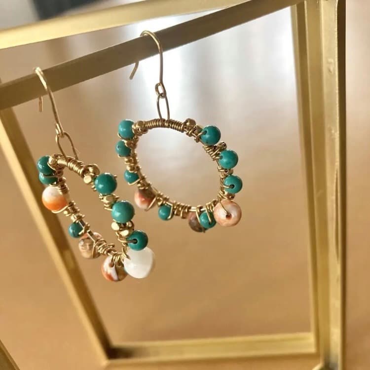天然ターコイズのフープピアス