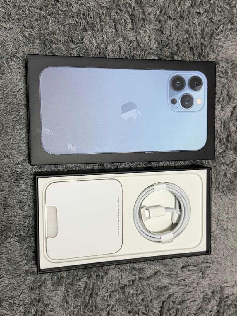 I phone 13 Pro Max 【ケース、説明書、備品付、シャッター音無】