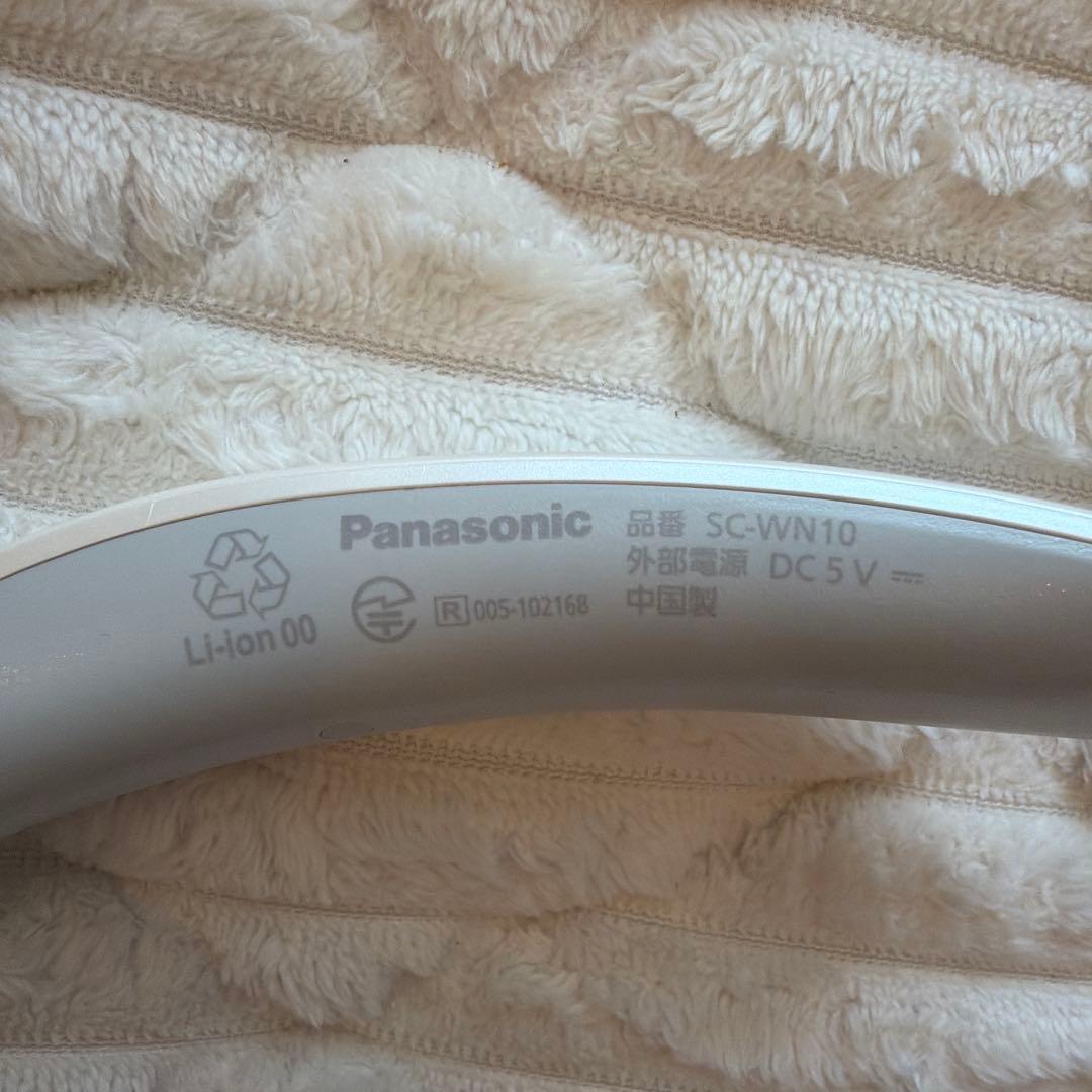 美品 Panasonic ワイヤレスネックスピーカー SC-WN10-W