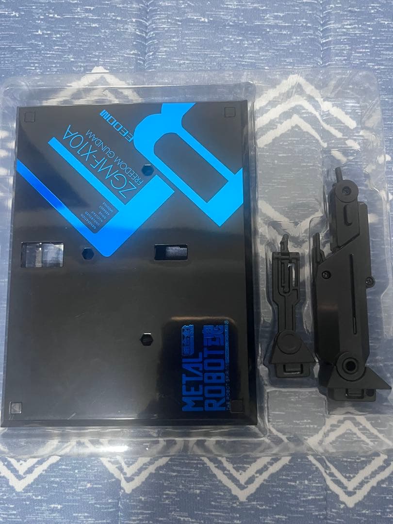 L ROBOT魂 フリーダム＆ジャスティス＆プロヴィデンスガンダム