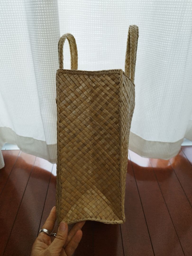 ラウハラ かごバッグ