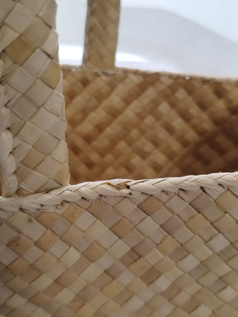 ラウハラ かごバッグ